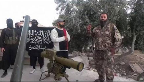 los terroristas de Al Nusra reciben armas de EEUU